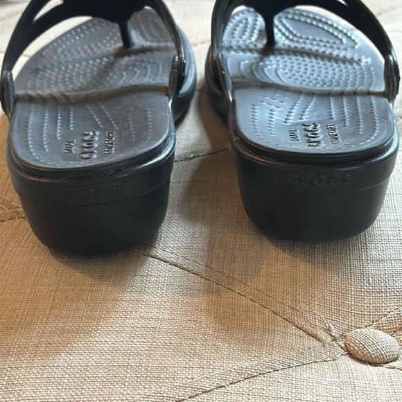 Crocs - Picture 6 of 8